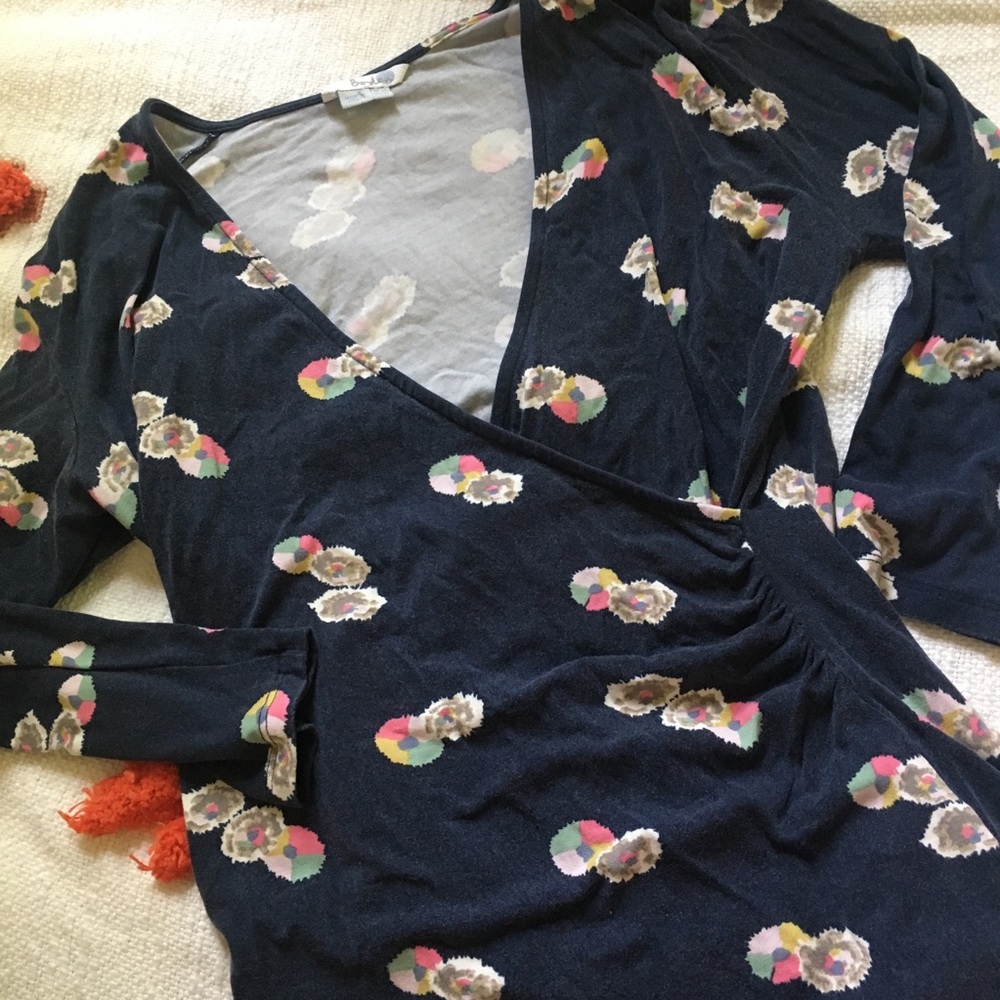 Boden pinwheel wrap top